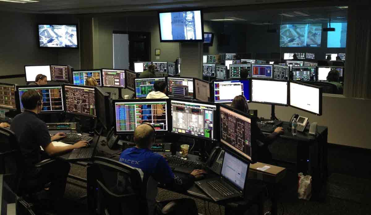 Building a Culture of Security Awareness: How to Use Performance Metrics to Communicate SOC Effectiveness Throughout Your Org