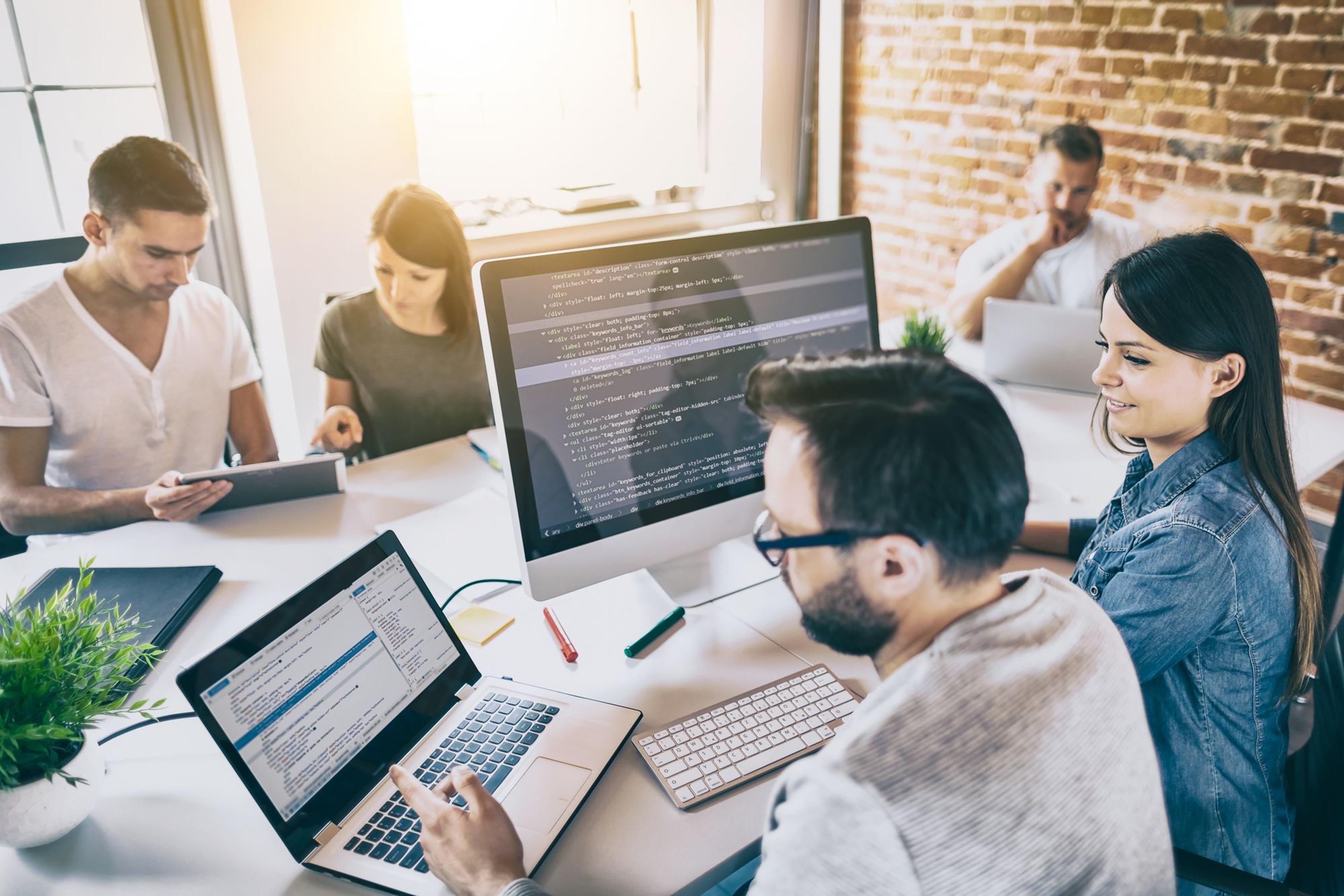 Analyzing the Attack Landscape: Rapid7’s 2021 Vulnerability Intelligence Report